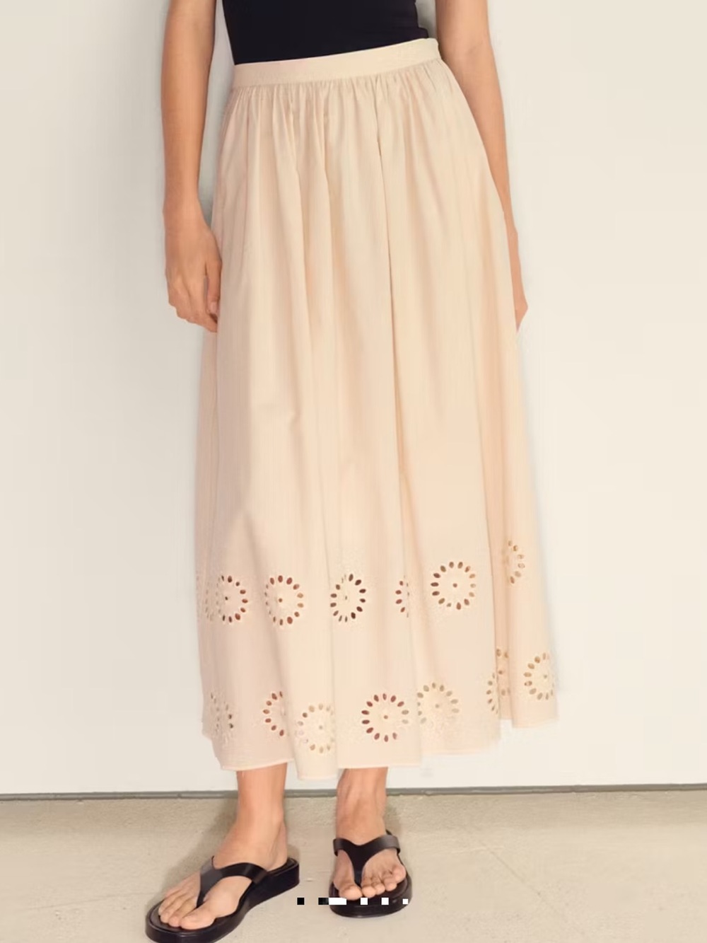 Mango ivory cotton skirt with embroidered hem